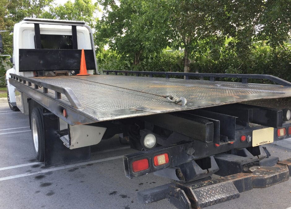 Regular Tows vs. Wreckers: What You Need to Know